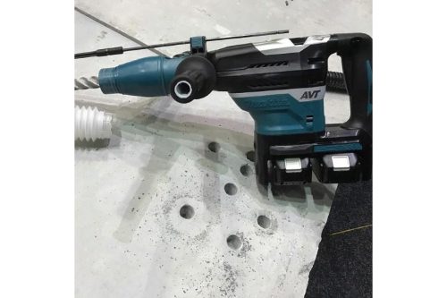 Аккумуляторный перфоратор Makita DHR400ZK