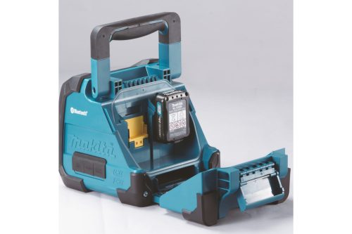 Проигрыватель Makita DMR200