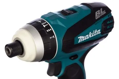 Аккумуляторная ударная дрель-шуруповерт Makita DTP141Z