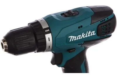 Аккумуляторная дрель-шуруповерт Makita DF347DWE