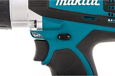 Аккумуляторная дрель-шуруповерт Makita DDF458RFE