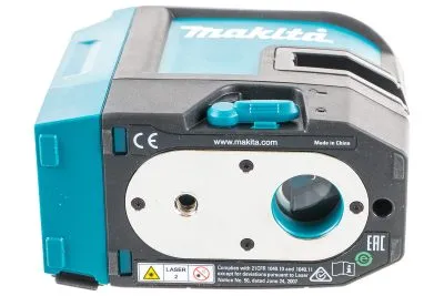 Лазерный уровень Makita SK106GDZ