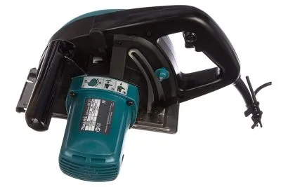 Дисковая пила Makita 4131