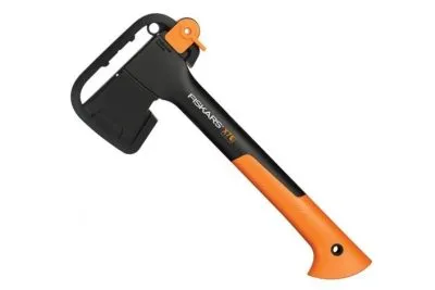 Промонабор Fiskars: топор Х7 + точилка 1020183