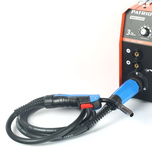 Фото Полуавтомат сварочный инверторный Patriot WMA 225MQ MIG/MAG/MMA Полуавтомат сварочный инверторный Patriot WMA 225MQ MIG/MAG/MMA