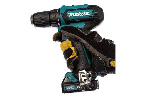 Аккумуляторная дрель-шуруповерт Makita DF333DWAE