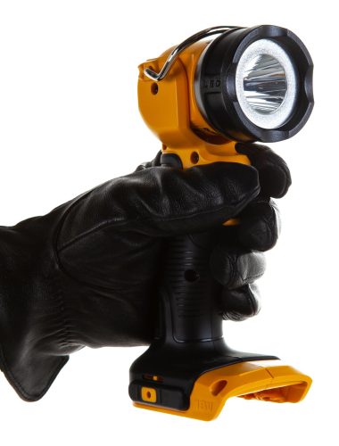Аккумуляторный фонарь DeWALT DCL 040