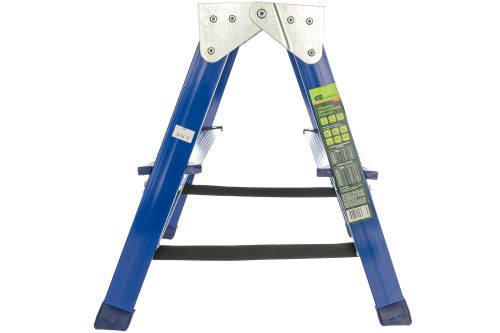 Фото Стремянка двусторонняя 2 ступени, стальная, Россия, Сибртех Стремянка двусторонняя 2 ступени, стальная, Россия, Сибртех