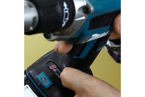 Аккумуляторный шуруповерт Makita DFS452TJX2