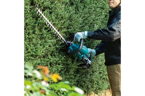 Аккумуляторный кусторез 36В Makita DUH551Z