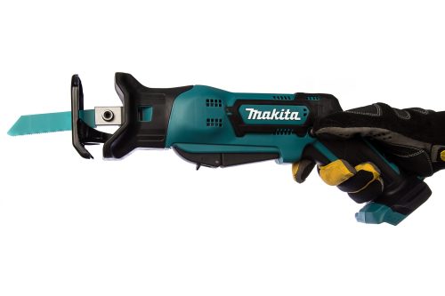 Фото Сабельная пила Makita JR105DZ Сабельная пила Makita JR105DZ