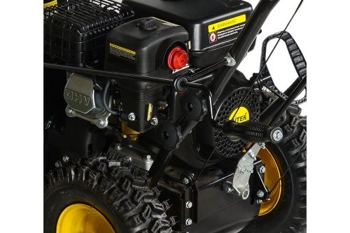 Бензиновый снегоуборщик Huter SGC 4000