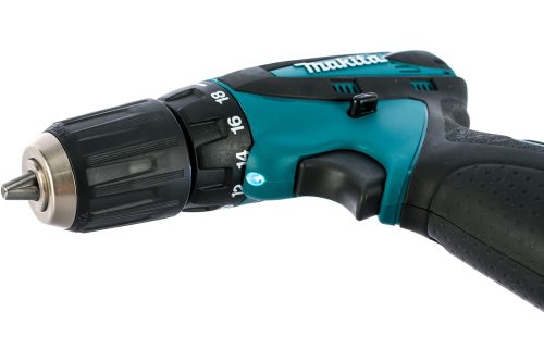 Фото Аккумуляторная дрель-шуруповерт Makita DF330DWE Аккумуляторная дрель-шуруповерт Makita DF330DWE