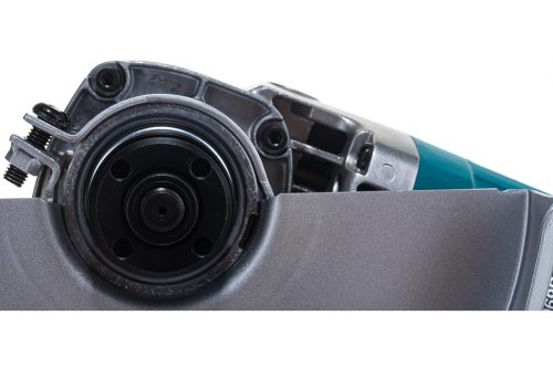 Угловая шлифмашина Makita 9069 SF