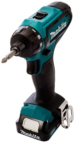 Аккумуляторная дрель-шуруповерт Makita DF031DWME