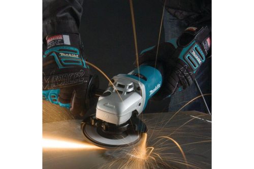Угловая шлифмашина Makita 9566PCV