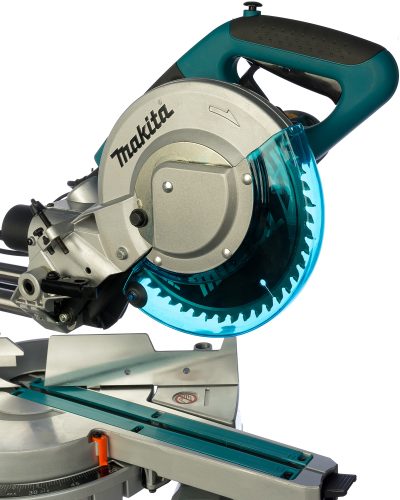 Торцовочная пила Makita LS0815FL
