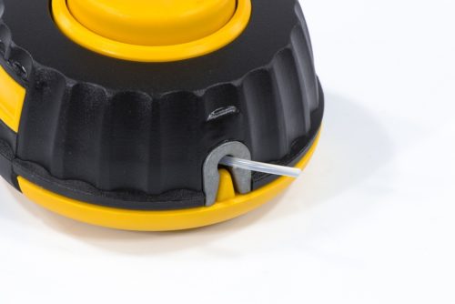 Катушка универсальная триммерная, гайка М10 х 1.25, гайка М8, винт М8-М10, левая резьба, шаг 1.25 мм Denzel