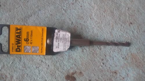 Бур SDS+ INDUSTRIAL (6х110 мм) Dewalt DT9663