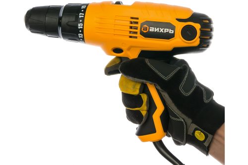 Сетевой шуруповерт ВИХРЬ СШ-550/2