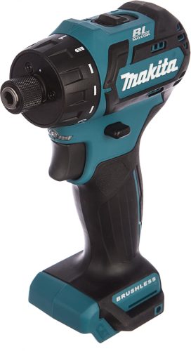 Аккумуляторная дрель-шуруповерт Makita DF032DZ