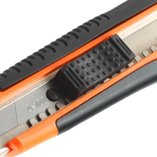 Нож строительный Patriot CKA-182с сегментированным лезвием 18 мм