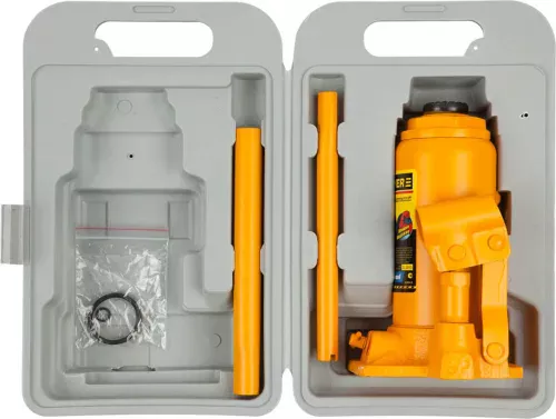 Фото STAYER 8 т, 200-385 мм, гидравлический бутылочный домкрат 43160-8-K, кейс Professional STAYER 8 т, 200-385 мм, гидравлический бутылочный домкрат 43160-8-K, кейс Professional