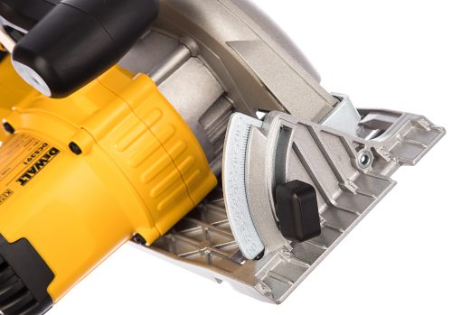 Дисковая пила Dewalt 18В XR DCS391N