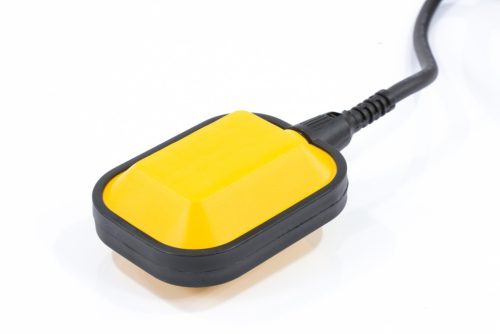 Фото Дренажный насос DP900, 900 Вт, подъем 8.5 м, 14000 л/ч Denzel Дренажный насос DP900, 900 Вт, подъем 8.5 м, 14000 л/ч Denzel