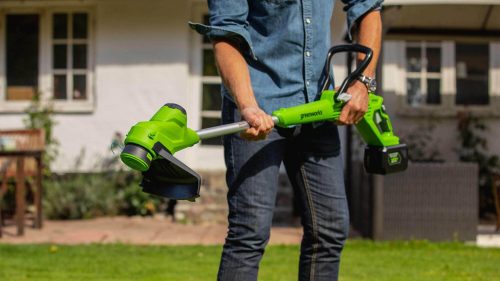 Фото Триммер аккумуляторный Greenworks G24LT28K2 (с АКБ 2Ач и ЗУ) 2107107UA Триммер аккумуляторный Greenworks G24LT28K2 (с АКБ 2Ач и ЗУ) 2107107UA