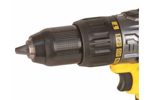 Фото Аккумуляторная ударная дрель-шуруповерт Stanley STDC18LHBK Аккумуляторная ударная дрель-шуруповерт Stanley STDC18LHBK