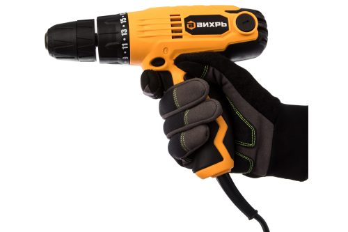 Сетевой шуруповерт ВИХРЬ СШ-550/1
