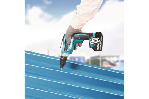 Аккумуляторный шуруповерт Makita DFS251Z