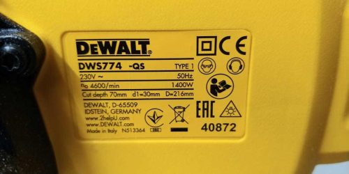 Торцовочная пила Dewalt DWS774