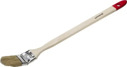 STAYER 38 мм, 1,5", щетина натуральная, деревянная ручка, кисть радиаторная UNIVERSAL 0111-38