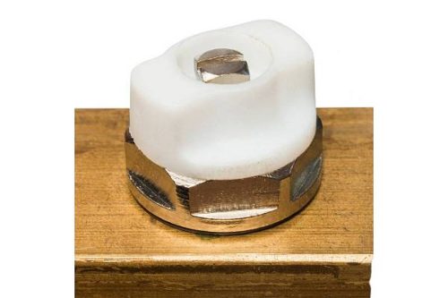 Фото Коллекторная группа WATTS HKV/A - 1"ВР/ВР на 6 контуров 3/4"EK (латунь) Коллекторная группа WATTS HKV/A - 1"ВР/ВР на 6 контуров 3/4"EK (латунь)