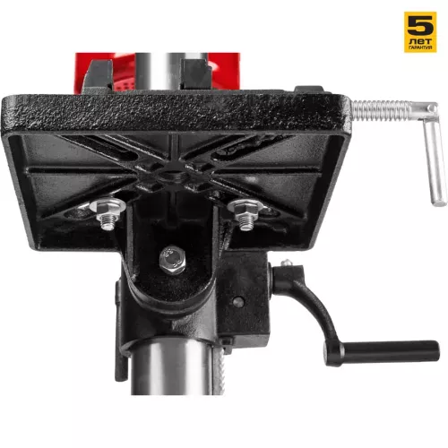 Вертикально-сверлильный станок ЗУБР ЗСС-450