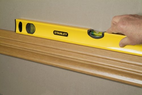 Строительный уровень Stanley Classicl 60 см STHT1-43103