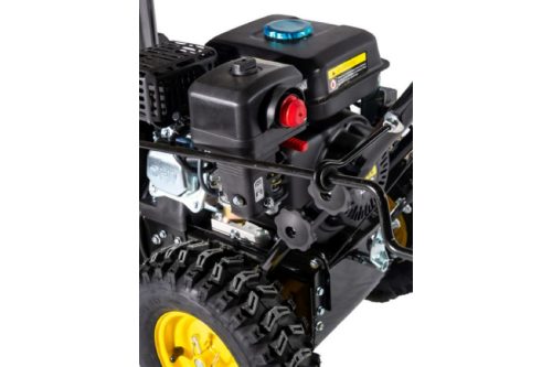 Бензиновый снегоуборщик Huter SGC 4000E