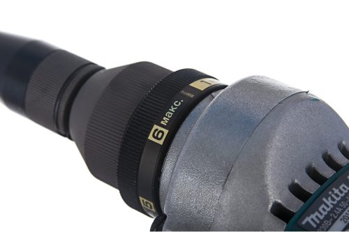 Шуруповерт Makita 6805BV