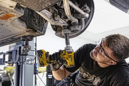 Импульсный гайковерт DEWALT 18.0 В XR DCF894P2-QW