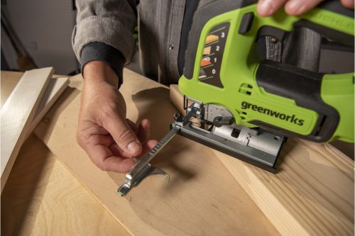 Фото Лобзик аккумуляторный GreenWorks GD24JS 24V (без АКБ и ЗУ) 3601407 Лобзик аккумуляторный GreenWorks GD24JS 24V (без АКБ и ЗУ) 3601407