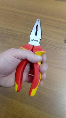 Фото Диэлектрические пассатижи Inforce 160 мм 1000В 06-18-18 Диэлектрические пассатижи Inforce 160 мм 1000В 06-18-18