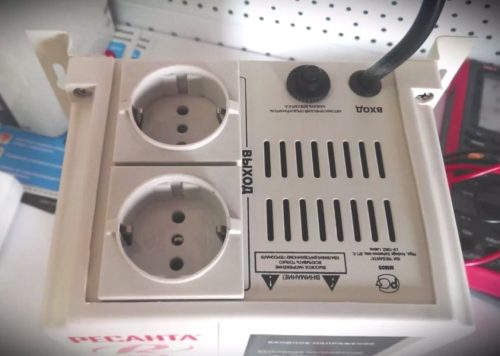 Стабилизатор напряжения Ресанта АСН 2000 Н/1-Ц Lux