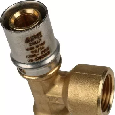 SFP-0007-001220 STOUT Тройник-переходник с внутренней резьбой 20х1/2"х20 для металлопластиковых труб прессовой