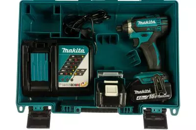 Аккумуляторный ударный шуруповерт Makita DTD152RME