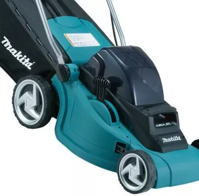 Газонокосилка Makita DLM380Z