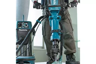 Отбойный молоток Makita HM1802