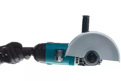 Угловая шлифмашина Makita 9069 F