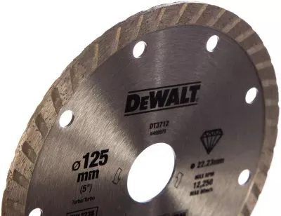 Диск алмазный отрезной Turbo (125х22.2 мм) для УШМ DeWALT DT 3712